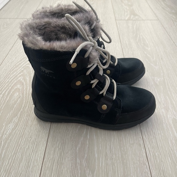 Sorel Women’s Explorer Joan Suede Boots - Picture 4 of 10